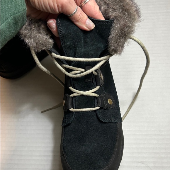 SOREL WOMENS BLACK SUEDE EXPLORER JOAN COZY SNOW BOOT SIZE 9.5 - Picture 11 of 11